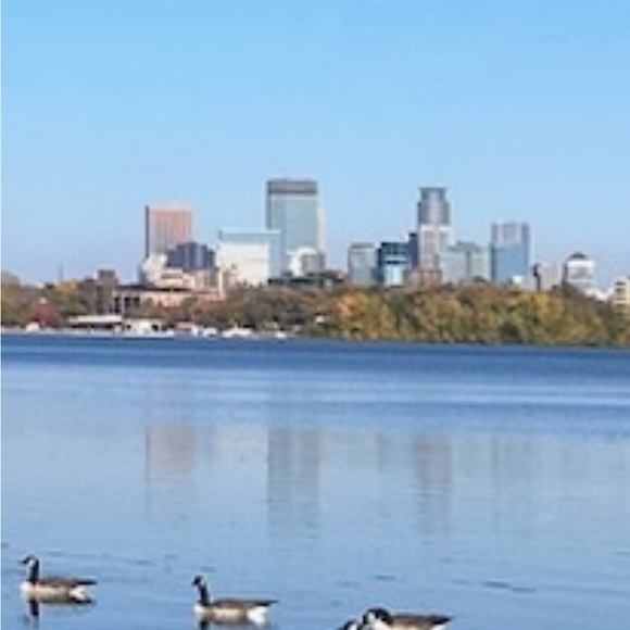 Meet your Posher, living life - Picture 6 of 8